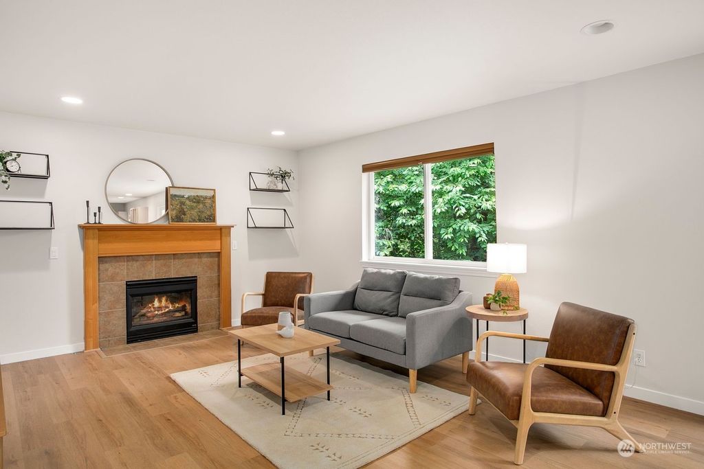 Photo of 11911 206th Avenue SE, Snohomish, WA 98290 (MLS # 2127753)
