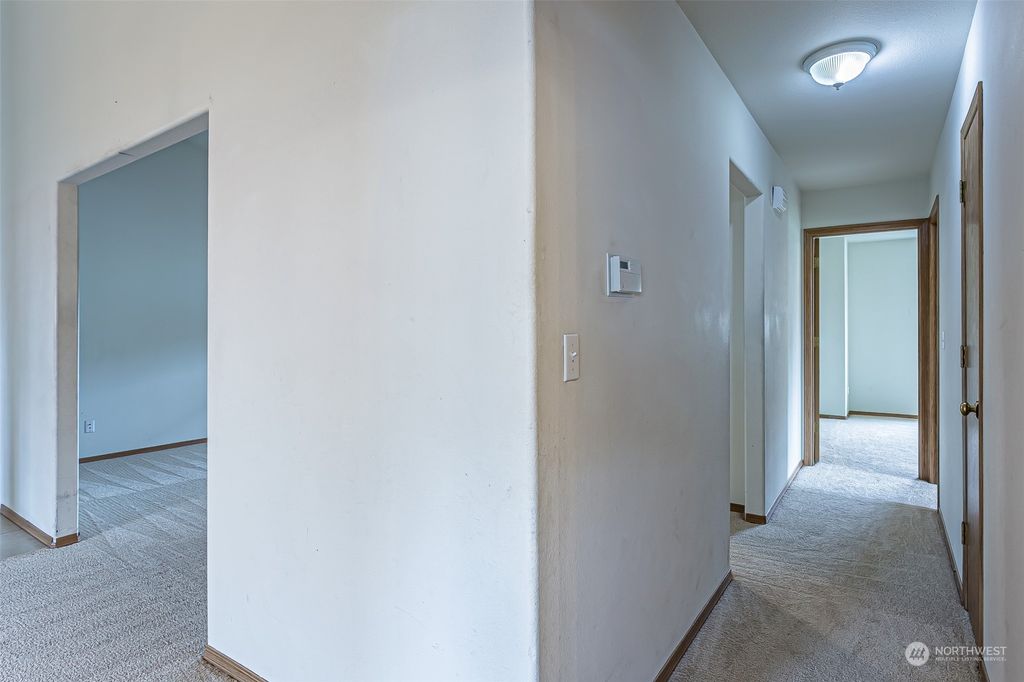 listing image 9368960814262338880