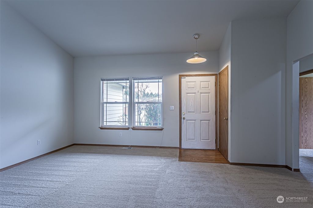 listing image 9369291505617115964
