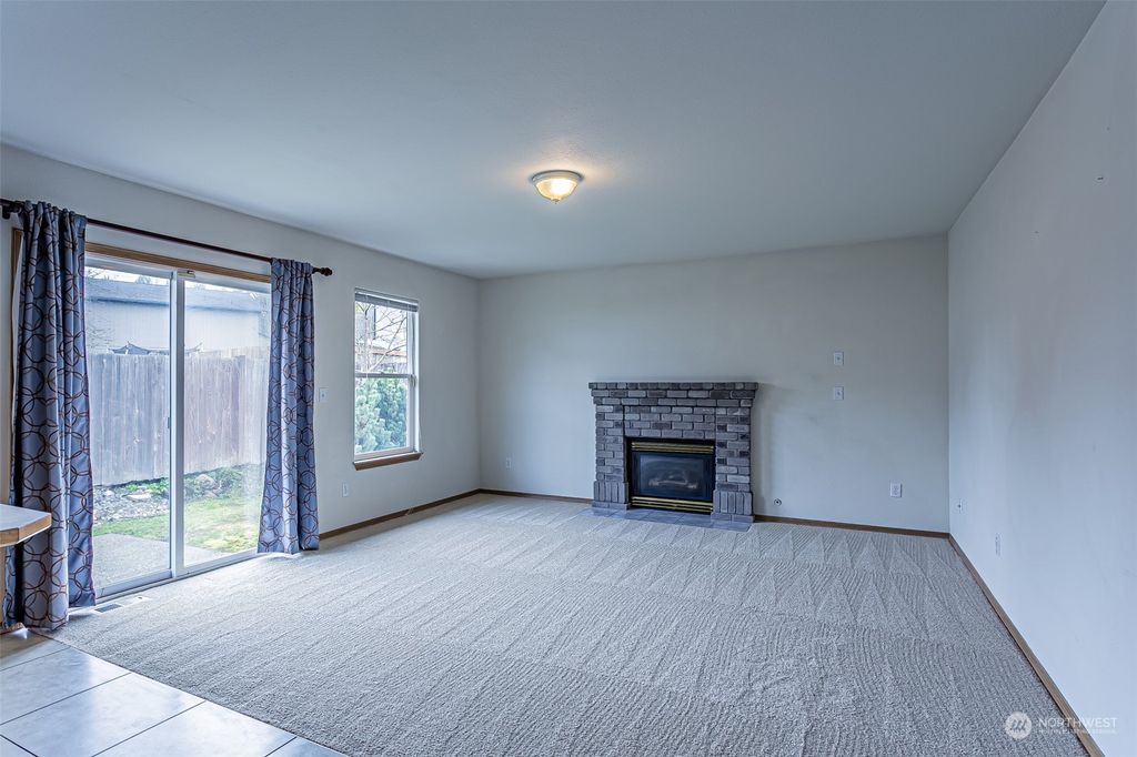 listing image 9366024649075645150