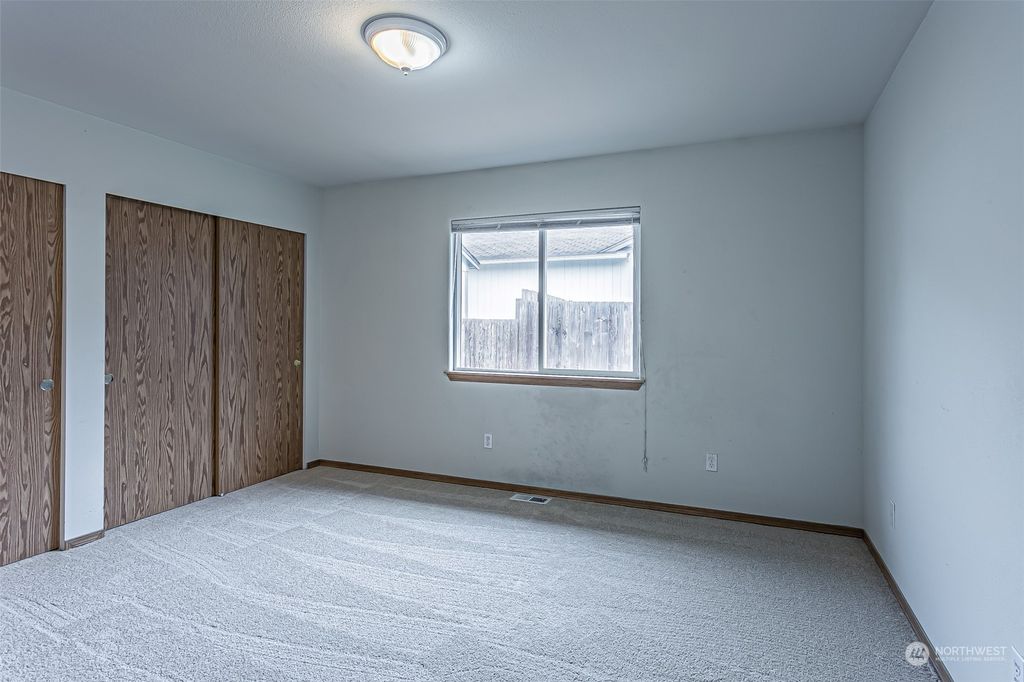 listing image 9369709383185514729