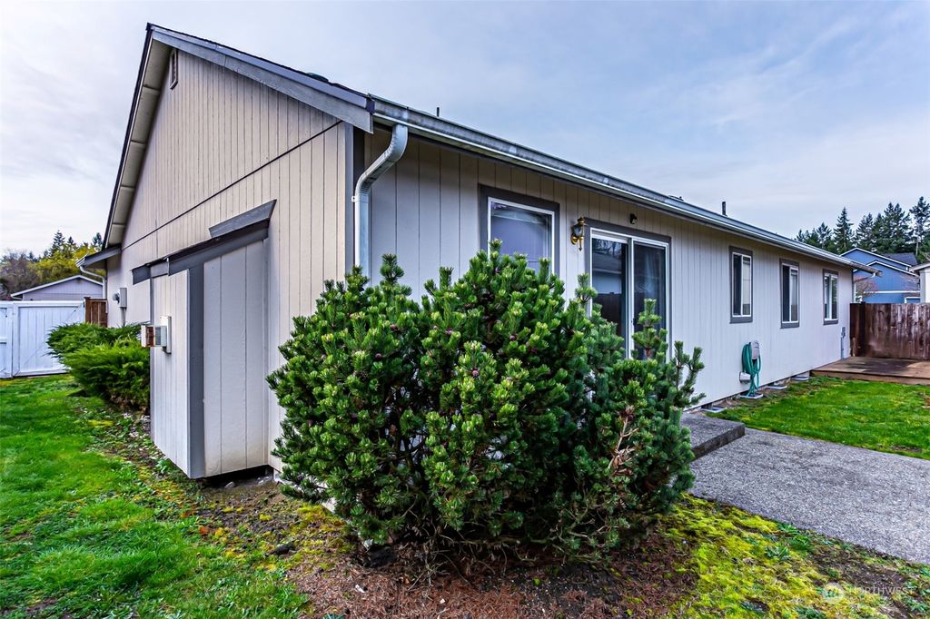 listing image 9361310810744300112
