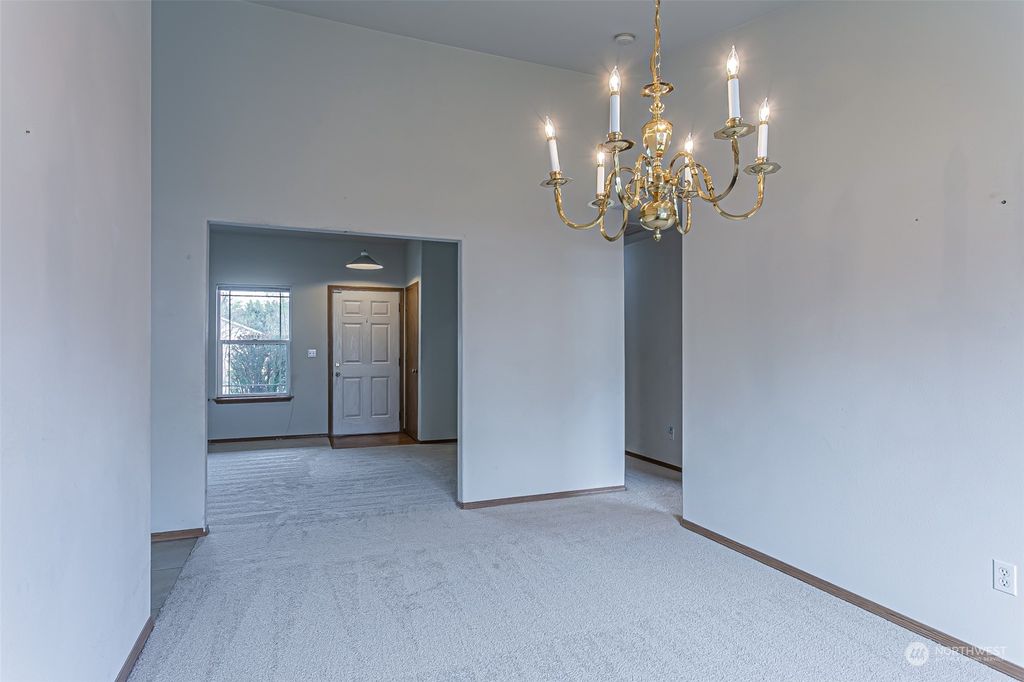 listing image 9365060493678543227