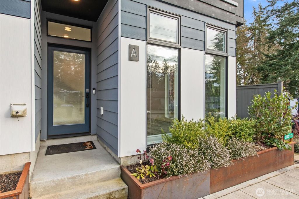 Photo of 23003 58th Avenue W #A, Mountlake Terrace, WA 98043 (MLS # 2333781)