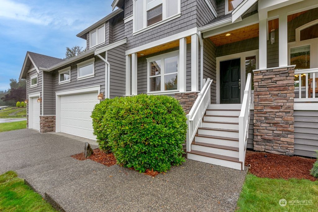 Photo of 8205 213th Avenue SE, Snohomish, WA 98290 (MLS # 2282233)