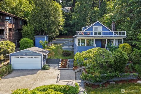 Photo of 15930 Maplewild Avenue SW, Burien, WA 98166 (MLS # 2527573)