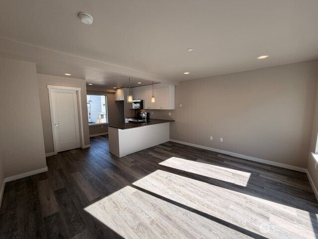 679 Venture Way