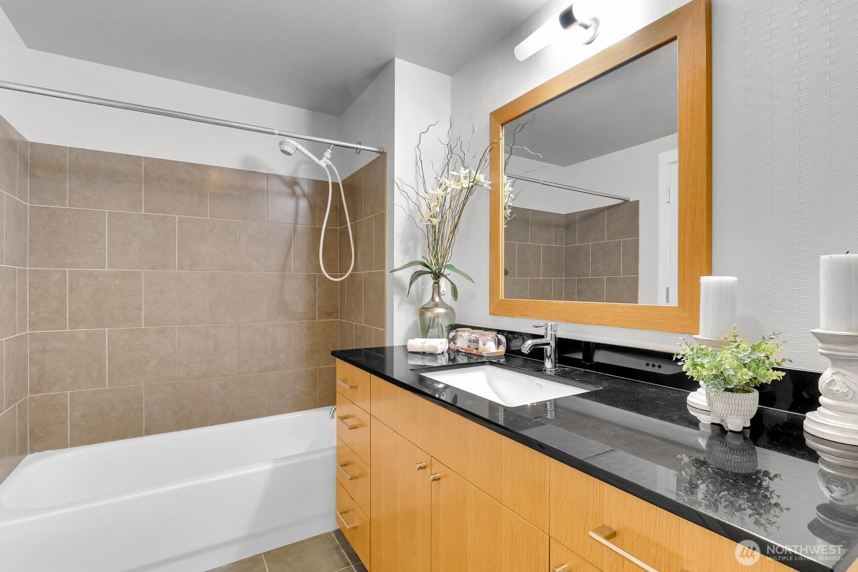 76 Cedar Street 808