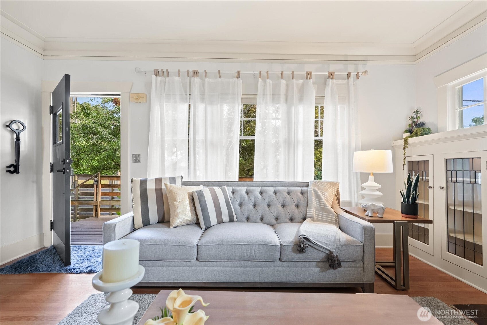360 Howe Street