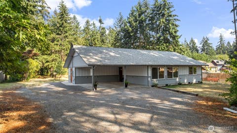 Photo of 15715 5th AVE, Tacoma, WA 98445 (MLS # 2567984)