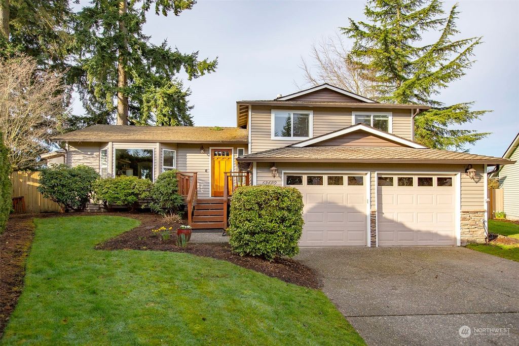 Photo of 13420 22nd Avenue SE, Mill Creek, WA 98012 (MLS # 2211338)