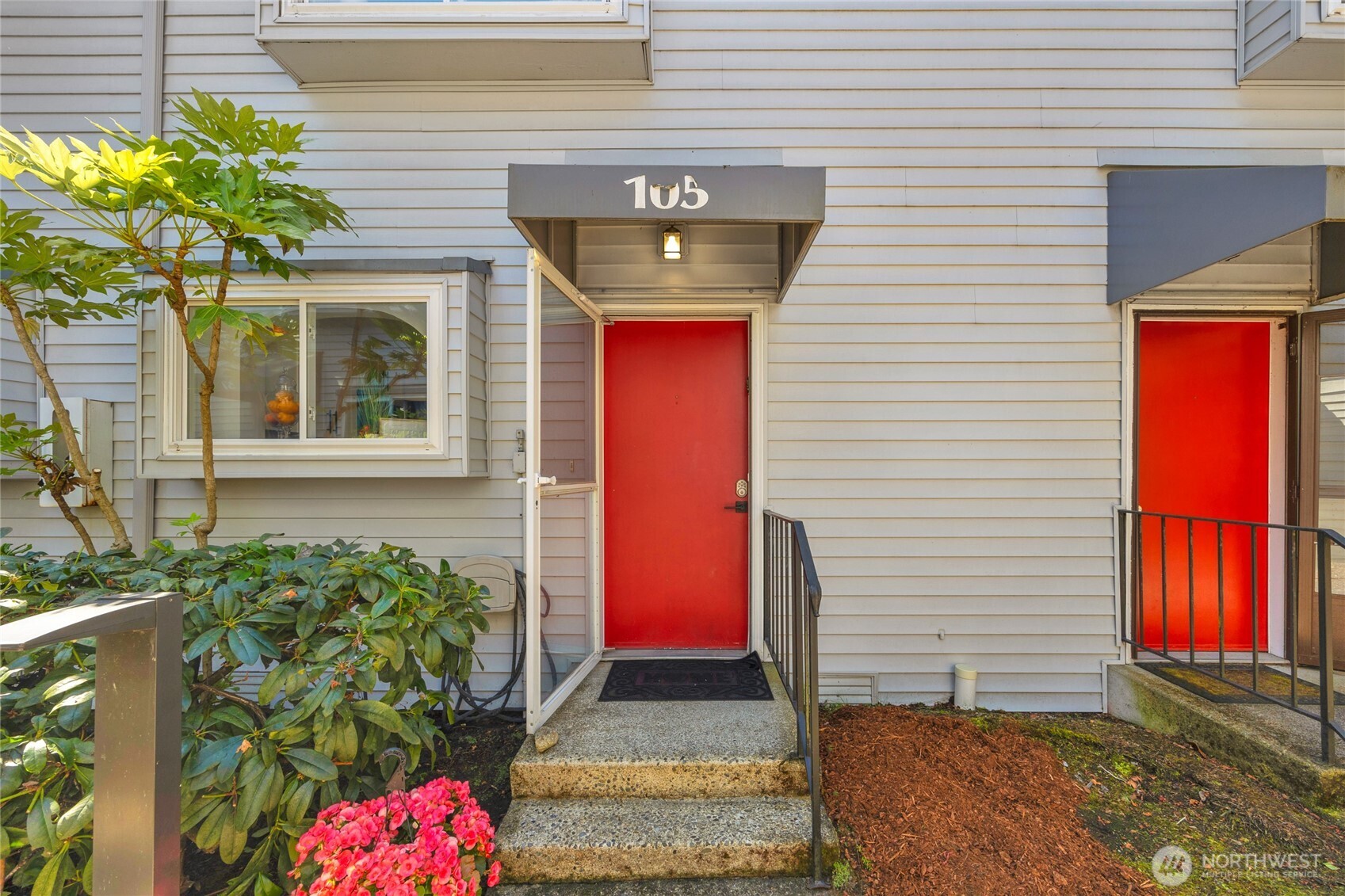 105 146th Avenue SE E2