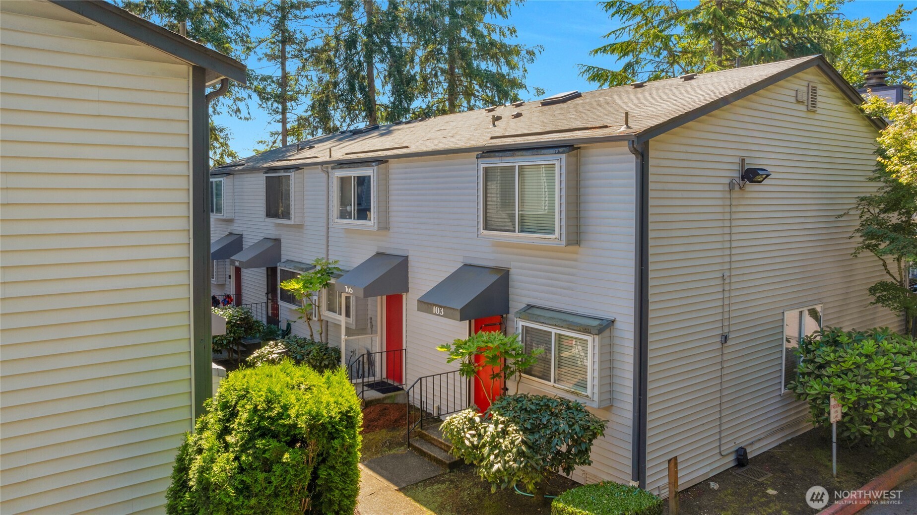 105 146th Avenue SE E2