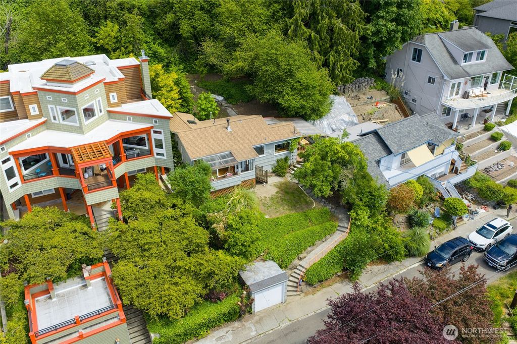 Photo of 4216 Chilberg Avenue SW, Seattle, WA 98116 (MLS # 2381619)