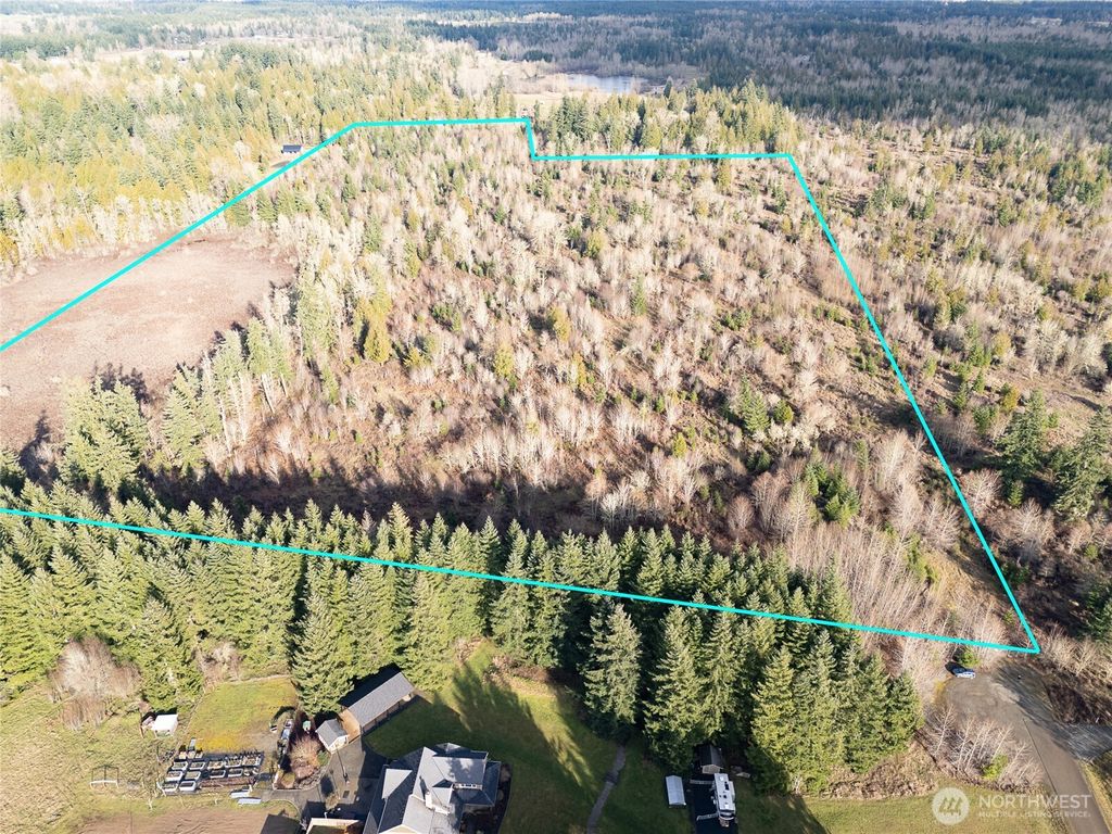 Photo of 15301 Mcintosh Valley Lane SE, Yelm, WA 98597 (MLS # 2486034)