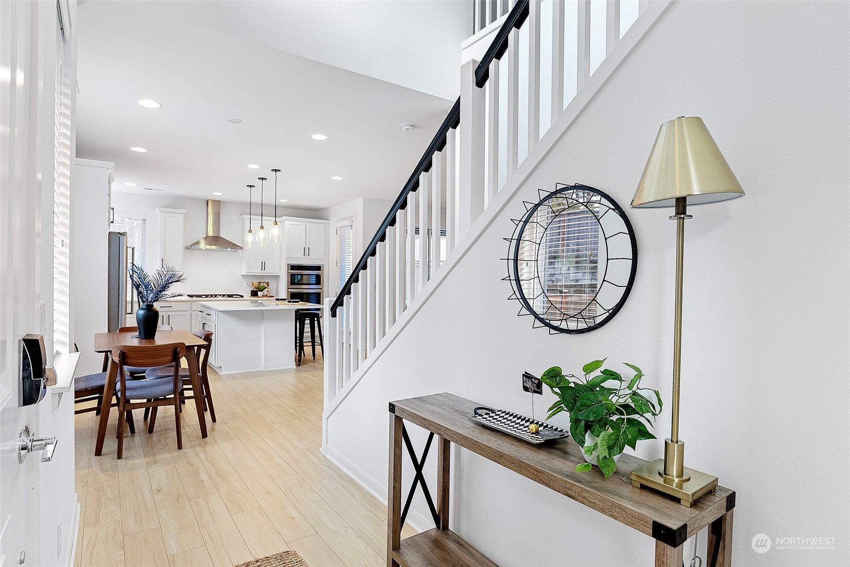 2446 NE Athlon Court