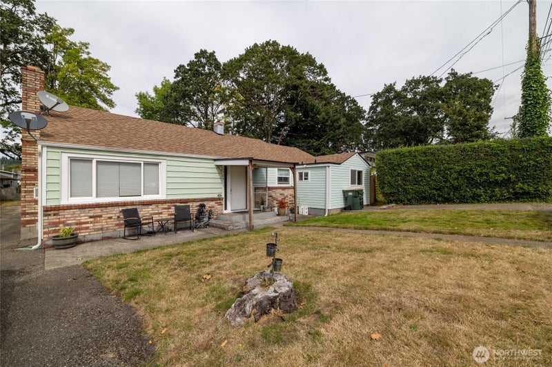 1424 Kelly Avenue SW