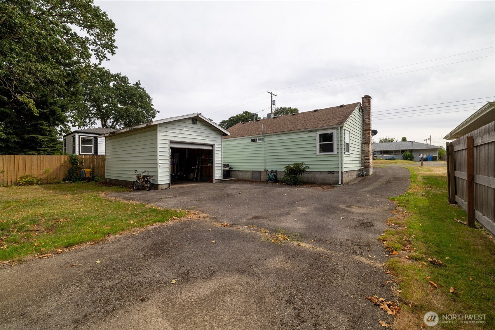 1424 Kelly Avenue SW