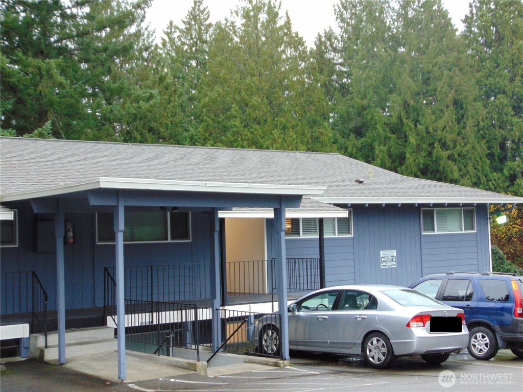 Photo of 303 Poppy Road, Bothell, WA 98012 (MLS # 2456005)