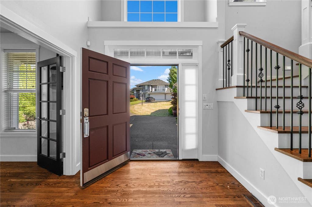 Photo of 5610 Orca Drive NE, Tacoma, WA 98422 (MLS # 2531981)