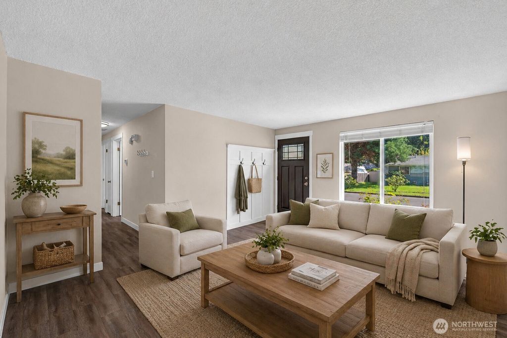 Photo of 30141 3rd Place SW, Federal Way, WA 98023 (MLS # 2514029)