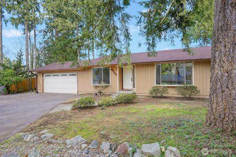 4708 Grandview Drive W Tacoma WA 98466