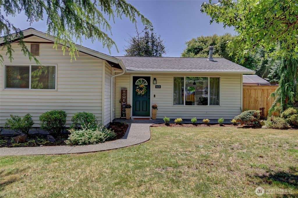 Photo of 9426 62nd Place SE, Snohomish, WA 98290 (MLS # 2374965)
