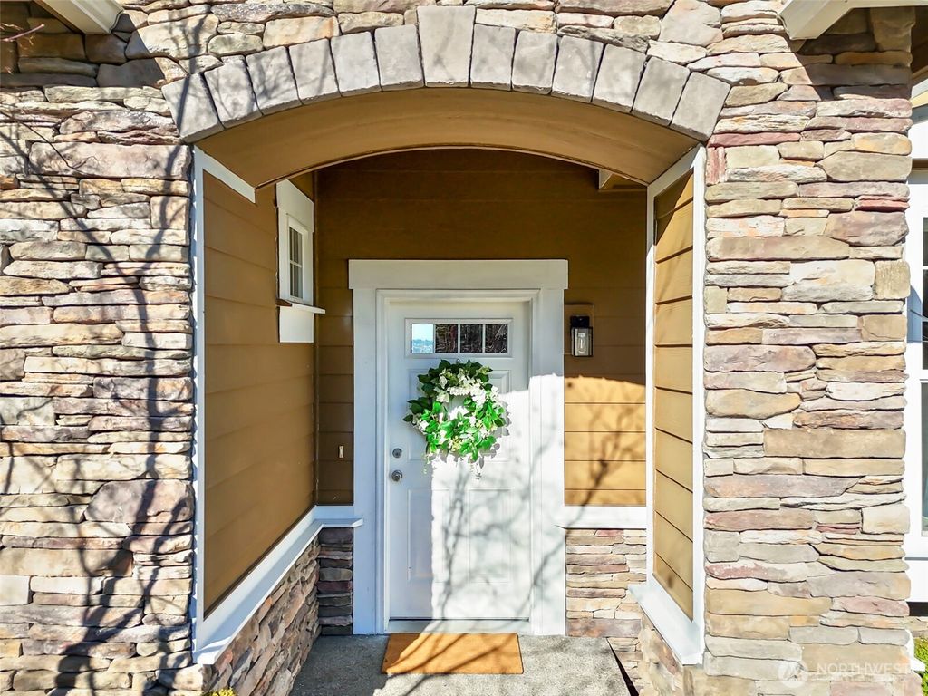 Photo of 17002 110th Street Ct E, Bonney Lake, WA 98391 (MLS # 2478250)