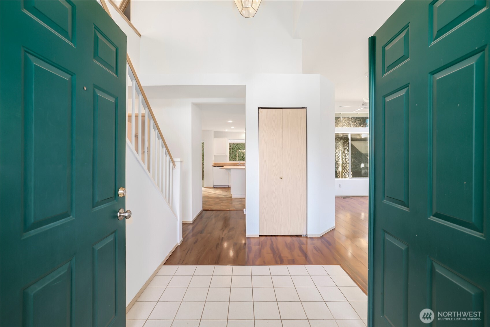 3814 Crystal Ridge Drive SE