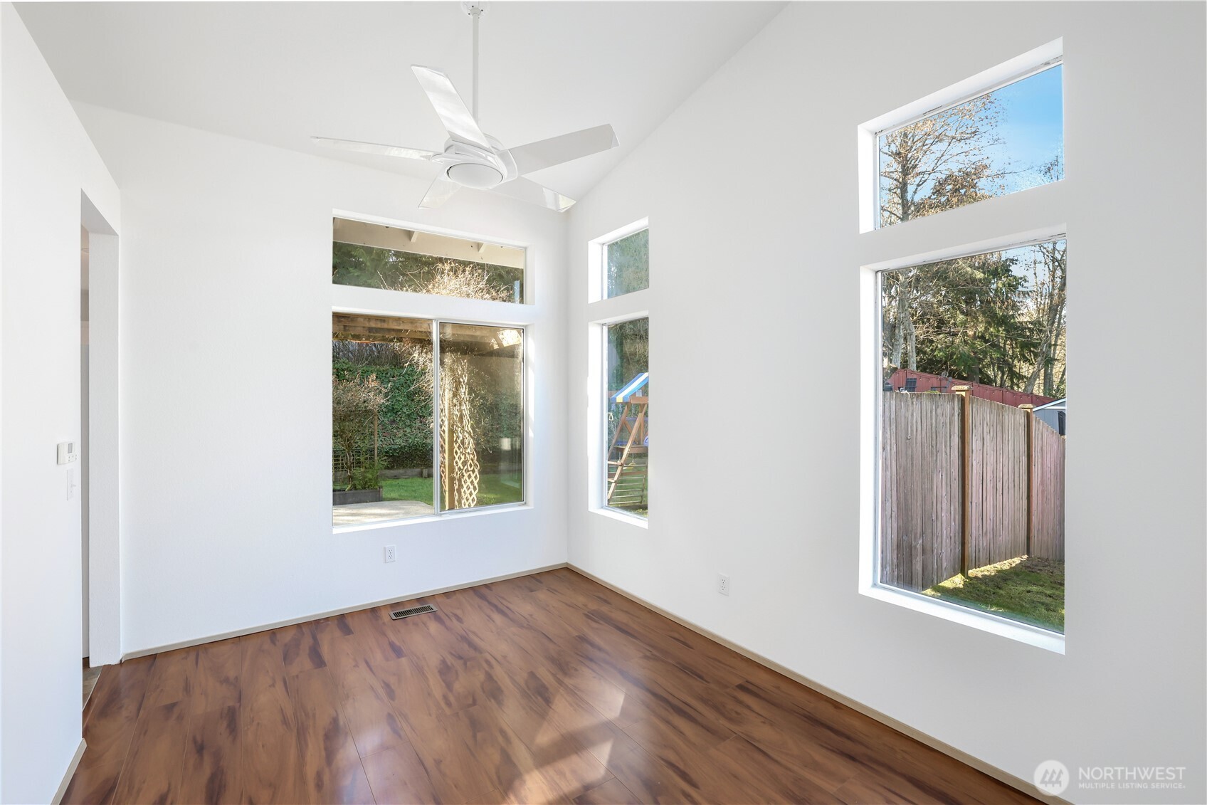 3814 Crystal Ridge Drive SE