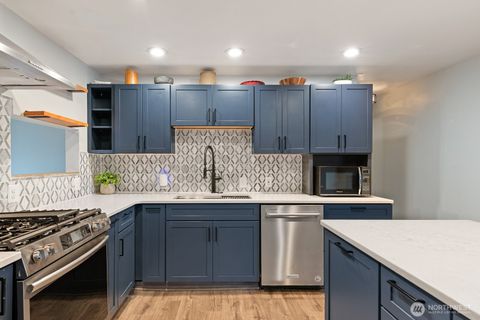 Photo of 1705 36th Street, Anacortes, WA 98221 (MLS # 2460174)