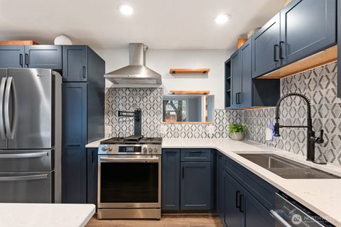 Photo of 1705 36th Street, Anacortes, WA 98221 (MLS # 2460174)