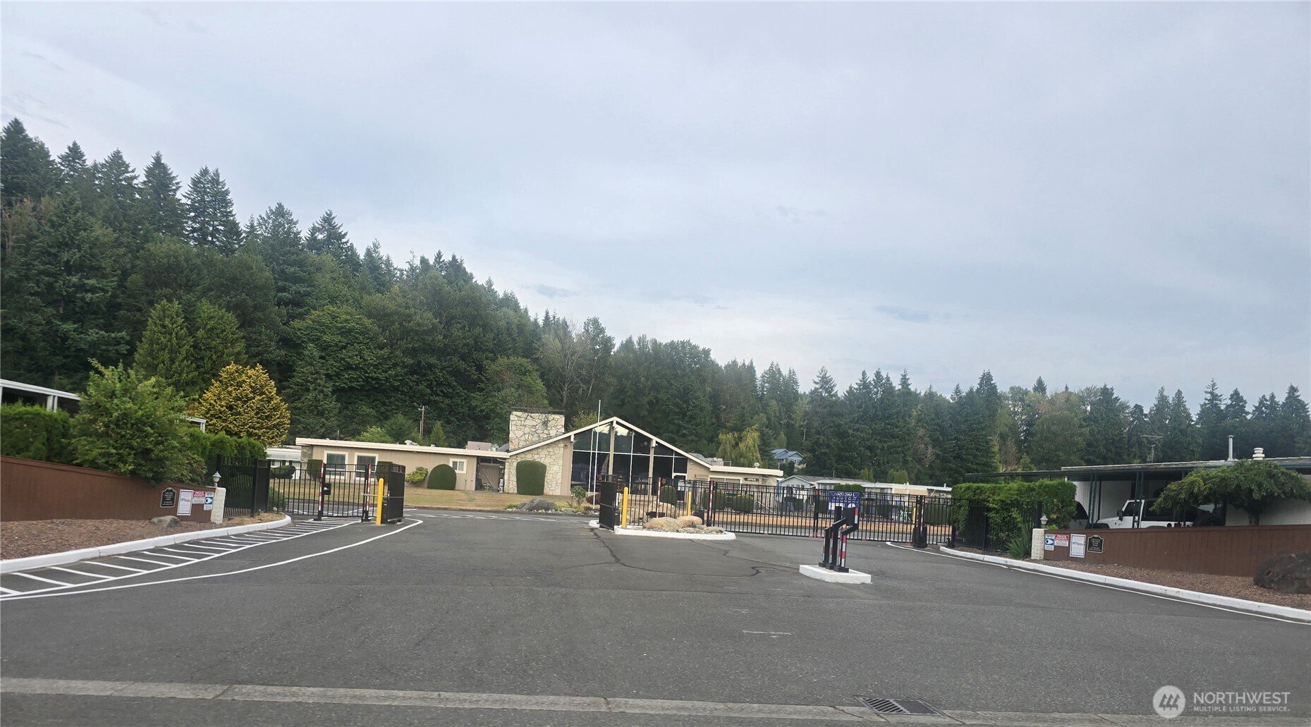 2302 R Street SE 115