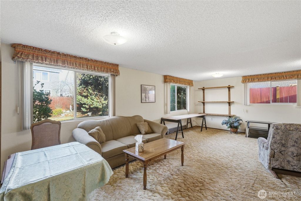 Photo of 5118 NE 3rd Street St, Renton, WA 98059 (MLS # 2460342)