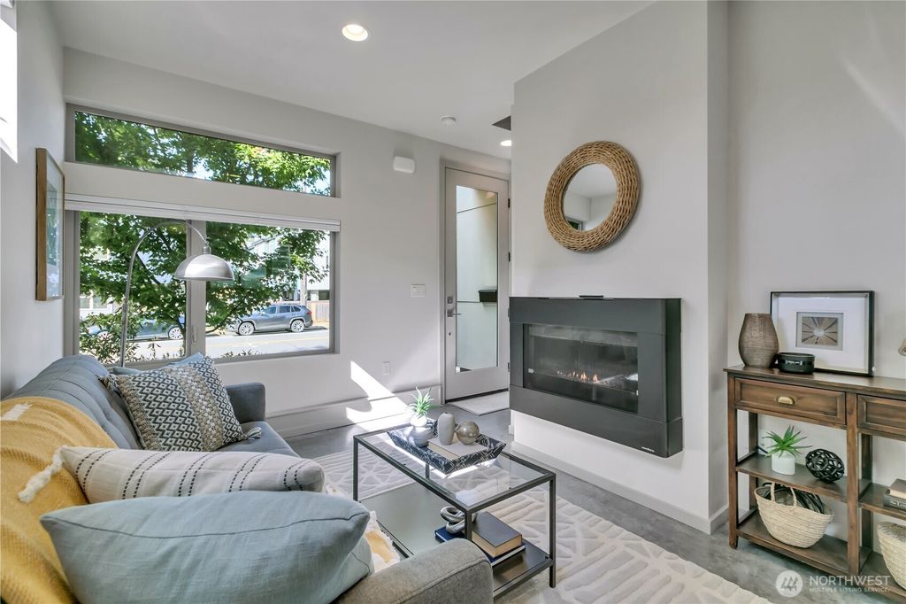 Photo of 5008 Fauntleroy Way SW #B, Seattle, WA 98136 (MLS # 2439079)