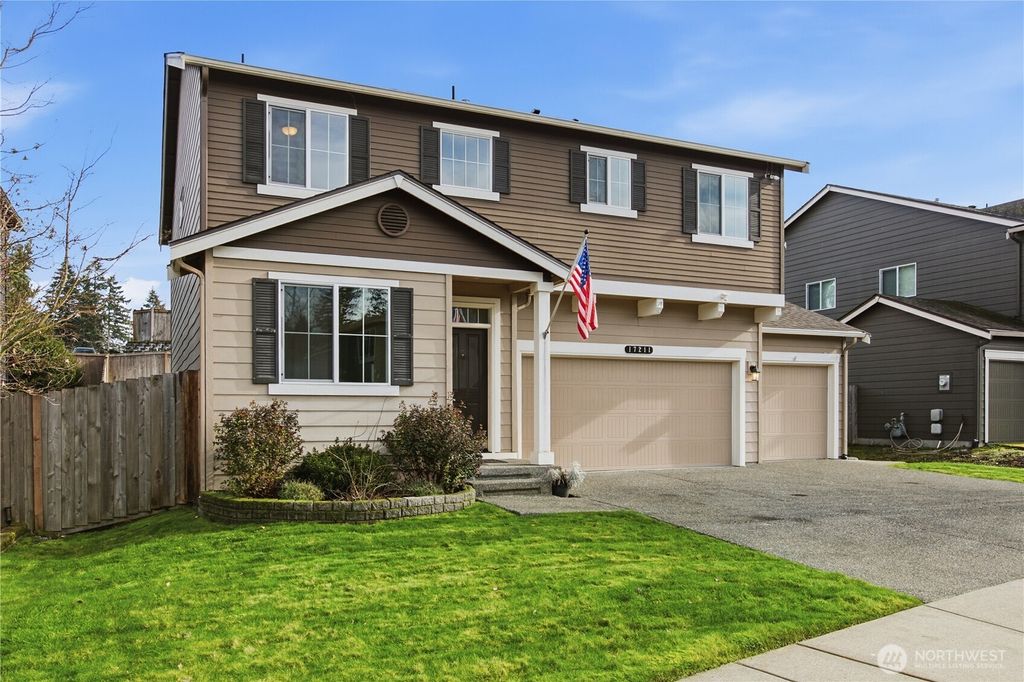 Photo of 17211 83rd Avenue Ct E, Puyallup, WA 98375 (MLS # 2475645)
