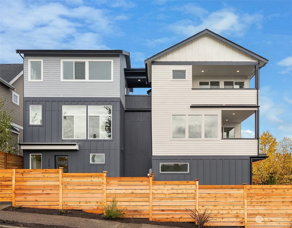 Photo of 3624 NE 65th Street, Seattle, WA 98115 (MLS # 2028581)