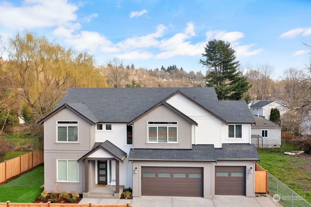 Photo of 11842 44th Avenue S, Tukwila, WA 98168 (MLS # 2201659)