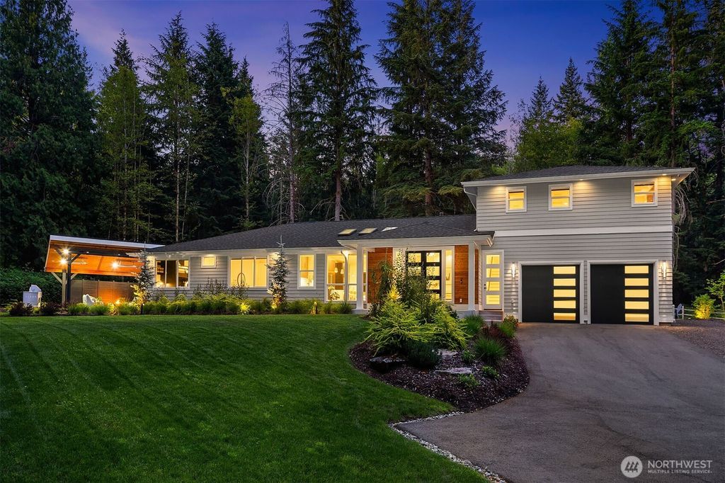 Photo of 10390 348th Avenue SE, Snoqualmie, WA 98065 (MLS # 2431967)