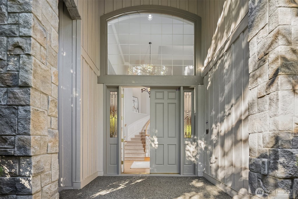 Photo of 2736 258th Place SE, Sammamish, WA 98075 (MLS # 2581640)