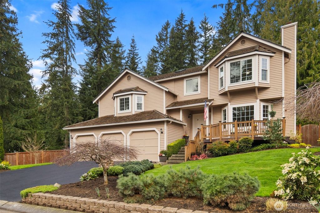 Photo of 1017 187th Place SW, Lynnwood, WA 98036 (MLS # 2351593)