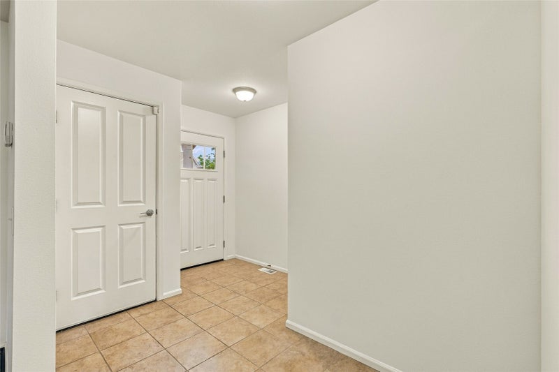 19423 Meridian Place W