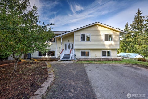 Photo of 2072 Sidney Avenue, Port Orchard, WA 98366 (MLS # 2591290)