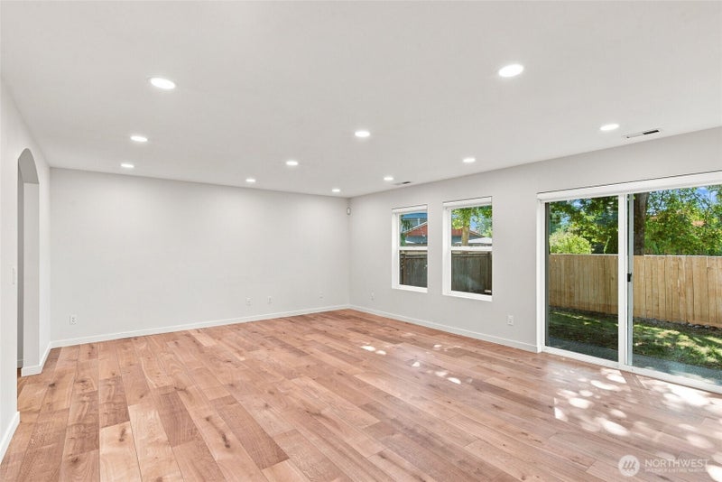 13329 SE 227th Place