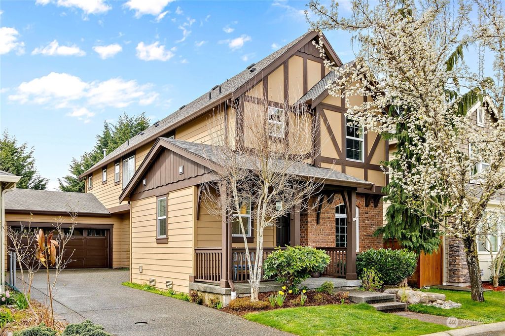 Photo of 659 Lyons Avenue NE, Renton, WA 98059 (MLS # 2054737)