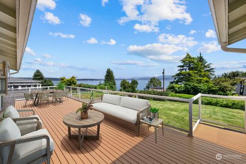 A home in Camano Island