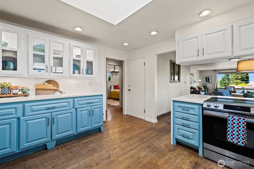 Photo of 12046 6th Avenue NW, Seattle, WA 98177 (MLS # 2363321)