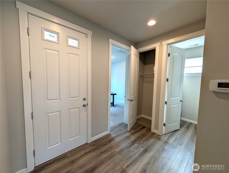 8406 57th Place NE