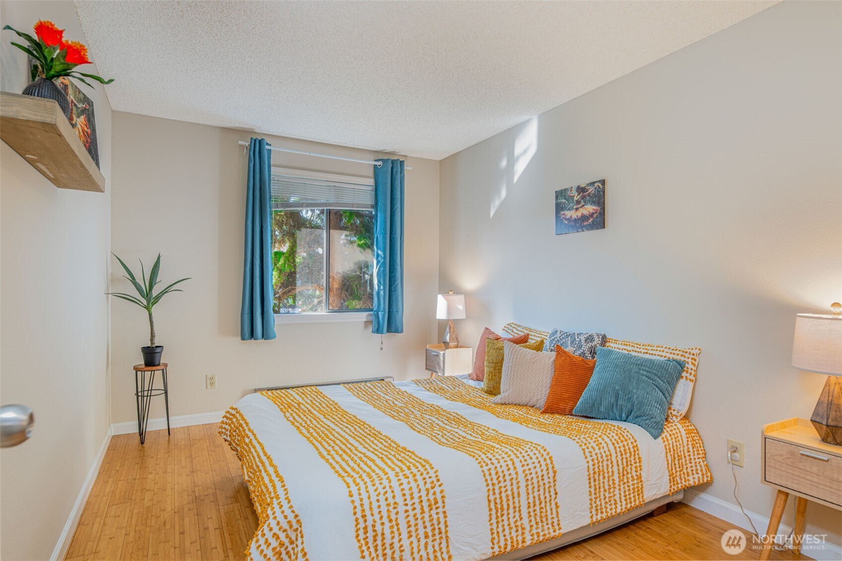 Kent, Washington 98030, United States, 2 Bedrooms Bedrooms, ,2 BathroomsBathrooms,Residential,Active,217027