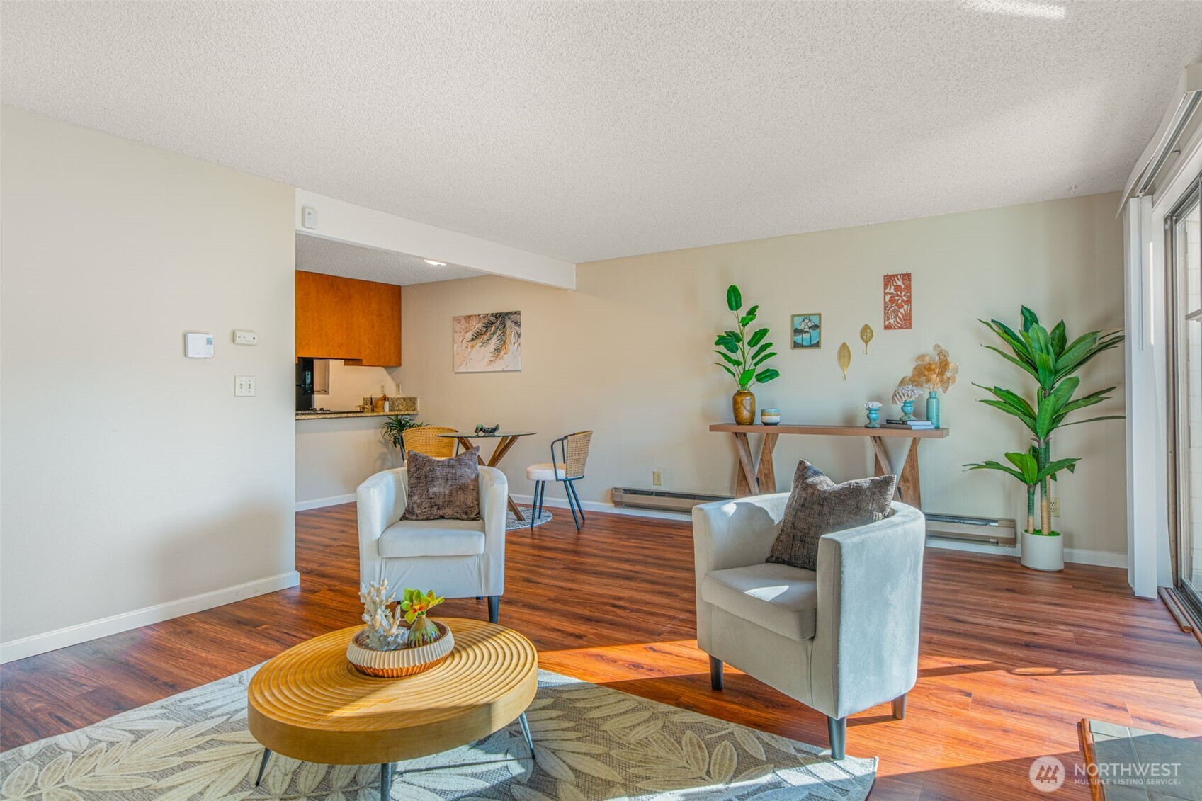 Kent, Washington 98030, United States, 2 Bedrooms Bedrooms, ,2 BathroomsBathrooms,Residential,Active,217027